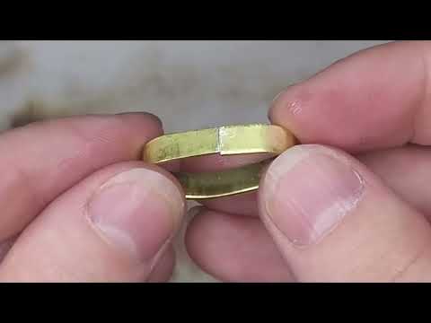 Видео: Простое кольцо из латуни | Ювелирное дело