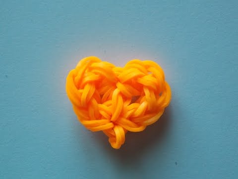 Видео: брелок СЕРДЕЧКО из резинок на рогатке