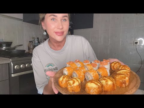 Видео: МУКБАНГ/РОЛЛЫ/Запеченный краб/Нежный лосось/Мияги