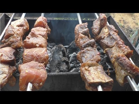 Видео: Шашлык из рыбы , вкусный шашлык из сазана по-Китайски.