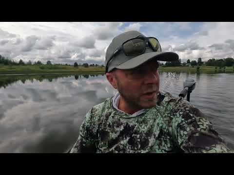 Видео: Рыбалка на ВОБЛЕРЫ летом! СПИННИНГ с ЛОДКИ! Поиск активной ЩУКИ! Будни СПИННИНГИСТА летом...