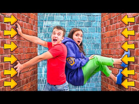 Видео: ДВИЖУЩАЯ СТЕНА ХЕЙТЕРОВ! Чтобы ВЫЖИТЬ В ПРЕССЕ безумного ученого, найти выключатели!