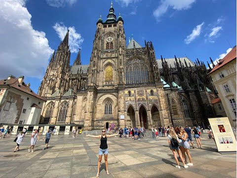 Видео: Пражский Град — самая большая крепость Чехии / Прага / Часть 4 #VLOG (60) 23.08.20 #Чехия #Прага