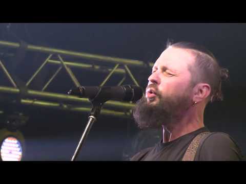 Видео: Рок-группа ПилОт - Осень (LIVE, «Двадцатничек!» в Юбилейном 11.02.17)