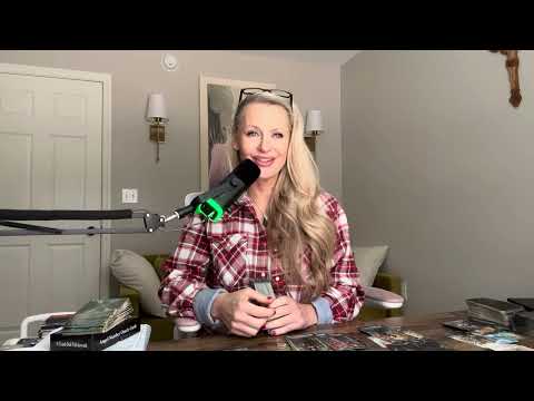 Видео: Дева. Имя UR то же самое, но энергия UR изменилась. #таро #духовность #Дева #любовь к себе #сила