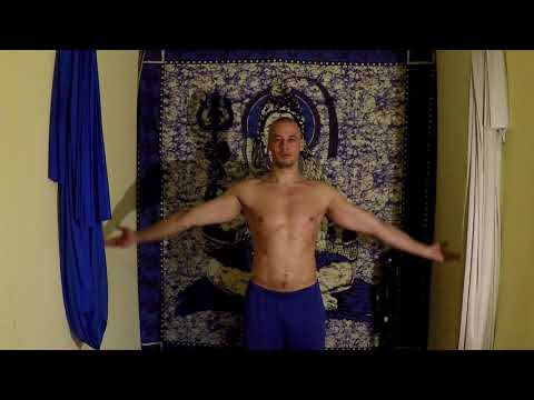 Видео: Ежедневная дыхательная практика / Илья Баринов