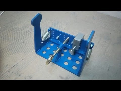 Видео: Обзор приспособления   для снятия спусков!!!!