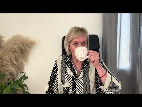 Видео: История пары, которая всё оставила и ушла в гериатрию: трогательный жизненный путь