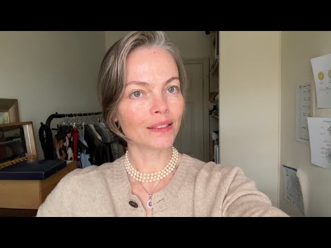 Видео: 5 Stunning Jewellery Pieces. Which one is your FAVOURITE? / Жемчуг и бриллианты