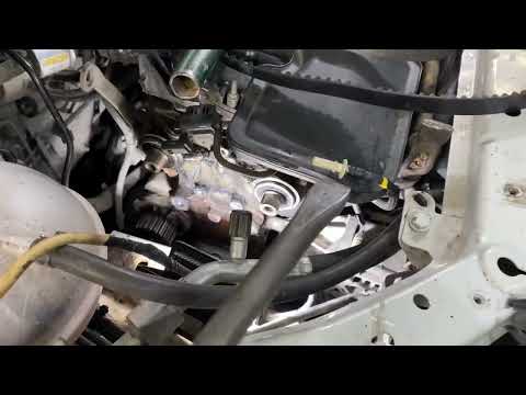 Видео: Как снять Рессивер Лада Веста , Без снятия генератора и компрессора кондиционера.