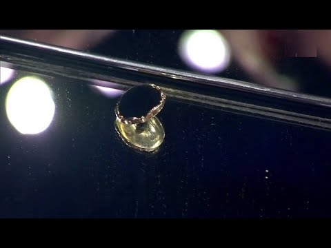 Видео: Что? Где? Когда? Вопрос о необычной пуговице