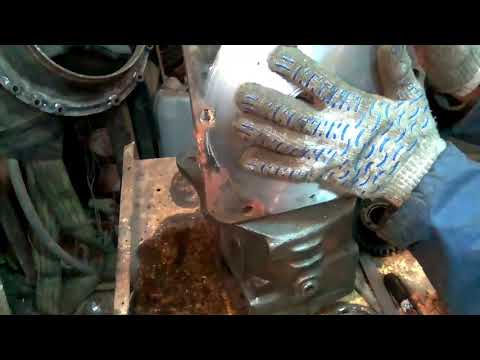 Видео: Как соединить две КПП москвича.