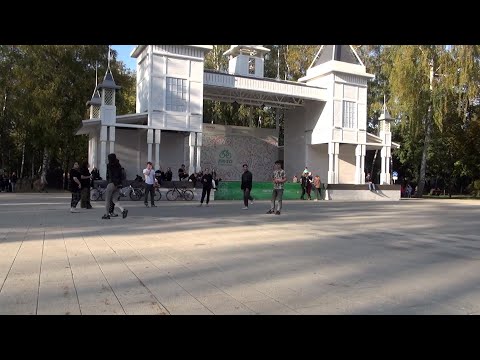 Видео: Камера на руле велика. Городской парк. Советская площадь (17.09.2023)