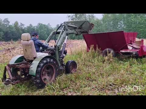 Видео: Разбрасыватель щепы.опилок.торфа.сложных компостов. От Дигриз.