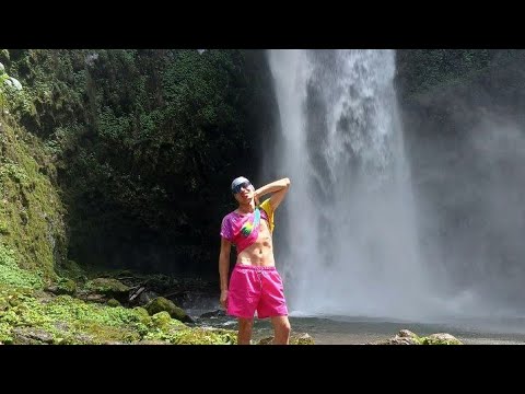 Видео: Бали, Kintomani, Рассвет, Водопад Nungnung