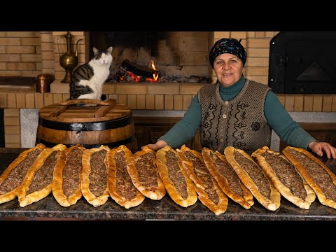 Видео: Пиде | Турецкая длинная пицца, приготовленная по деревенскому рецепту