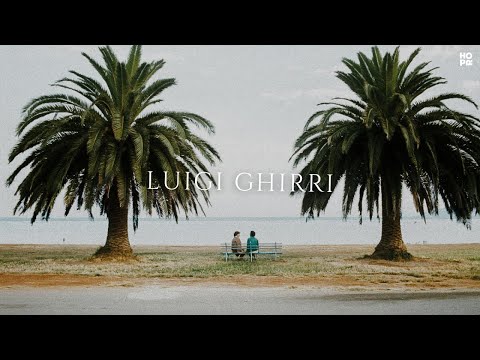 Видео: Уличный фотограф, который видел за рамкой…