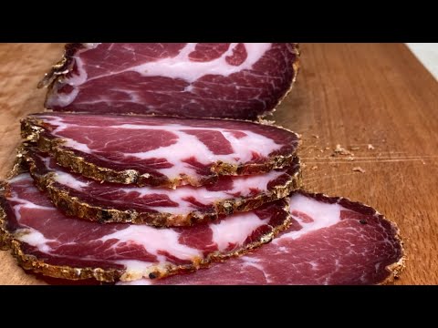 Видео: ВЯЛЕНАЯ СВИНАЯ ШЕЯ.🥩 Coppa в домашних условиях. Рецепт сыровяленого мяса (Коппа, capocollo) ENG SUB.