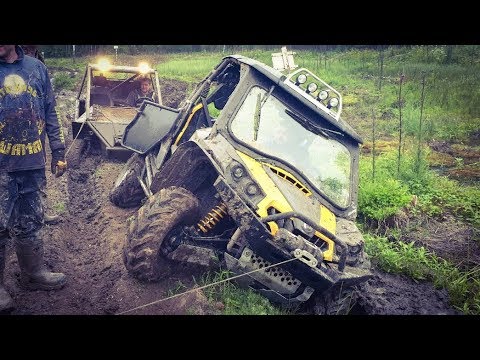 Видео: BRP COMMANDER 1000 творит чудеса на бездорожье