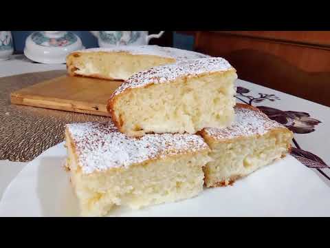 Видео: Пиріг із джемом та сметаним кремом!!! Дуже легкий та швидкий в приготуванні!!! Смачний та пухкий!!!