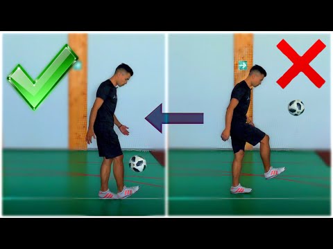 Видео: Как набивать правильно мяч?