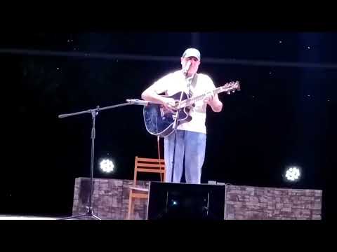 Видео: Артем Шаров (гор. Пролетарск) - Голуби