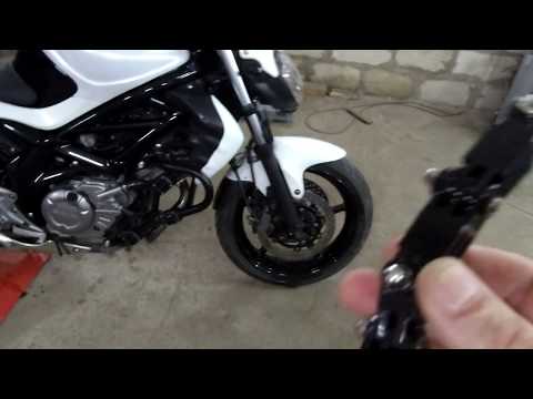 Видео: Suzuki Gladius 650 - ABS - 2012 год . Как изменился мот.
