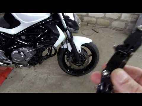 Видео: Suzuki Gladius 650 - ABS - 2012 год . Как изменился мот.