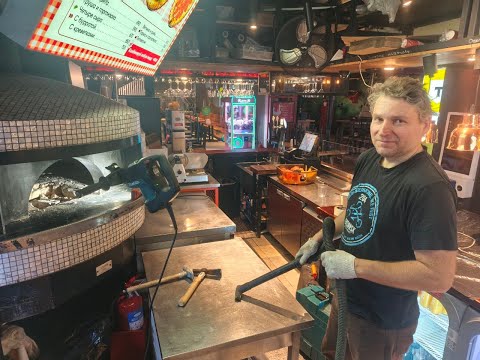 Видео: Ремонт помпейской печи для пиццы в ресторане