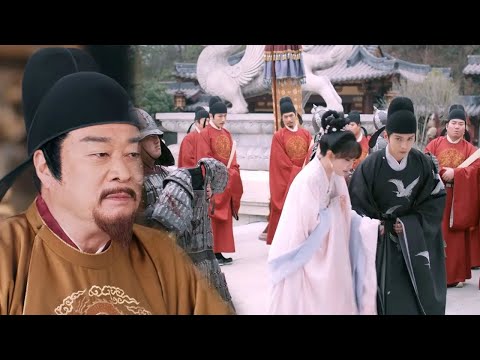 Видео: Император попросил Золушку выйти замуж за другого сына, принц запаниковал: Она моя