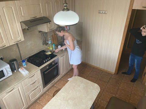 Видео: Проверка Няни - Репетитора, Что Позволяет себе няня в отсутствии родителей