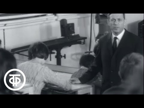 Видео: Телекинокурс. Высшая математика. Лекции 99-100. Числовые ряды (1973)