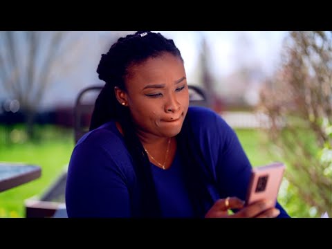 Видео: Что на самом деле означает, когда она видит ваше сообщение, но не отвечает.