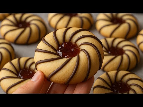 Видео: Рецепт за 10 минут! Печенье тает во рту! Вкусное и простое в приготовлении, которое вы будете готови