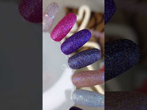 Видео: Новогоднее Волшебство Лаков Grattol часть 2 #обычныйлак #ногти #лакдляногтей #nails #grattol