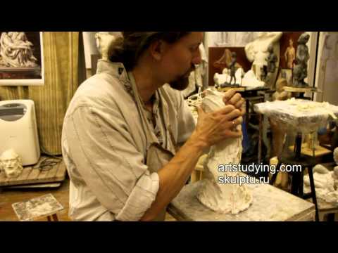 Видео: Создание статуэтки по фото и черновая формовка в силикон. Часть 3 - отливка и доводка