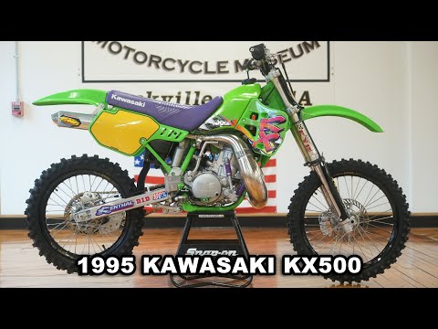 Видео: ЛУЧШАЯ РЕСТАВРАЦИЯ НА СЕЙЧАС: KAWASAKI KX500 1995 ГОДА, СОЗДАННЫЙ ДО СОВЕРШЕНСТВА!