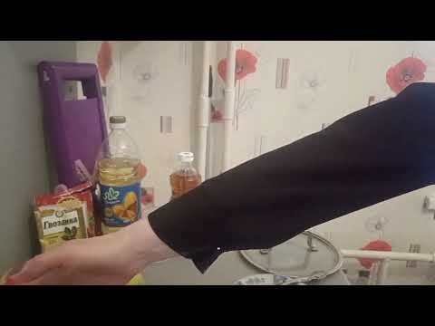 Видео: Свекольная икра с яблоками #рецепты #заготовки #назиму #консервирование #cooking #food #рек #еда 