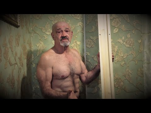 Видео: Ролик для пресса. Как научиться и уберечь поясницу. Плавное увеличение нагрузки.