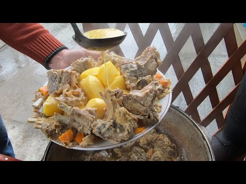 Видео: МЯСО В МОЛОКЕ.МОЛОДАЯ БАРАНИНА В КАЗАНЕ