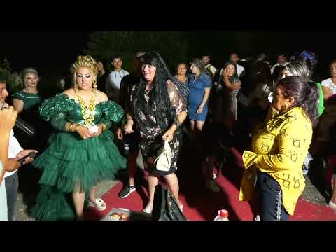 Видео: Освещаване на Новия Дом на Ице и Ани Село Костенец 2