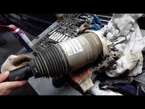 Видео: Бюджетный ремонт и техобслуживание пневмоподвески на  Volkswagen   Tuareg NF