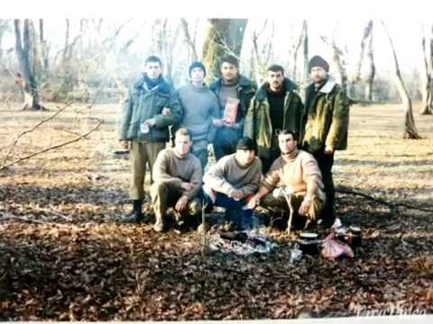 Видео: Я жить хочу среди любимых мне людей , Хочу приобретать а не терять друзей...