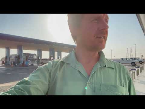 Видео: Вдоль границ ОАЭ #2 (День второй: утро на берегу залива, на запад к границе с Саудовской Аравией)