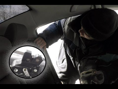 Видео: Мазда 3. Как открыть замок багажника из салона? - почему не открывается багажник?