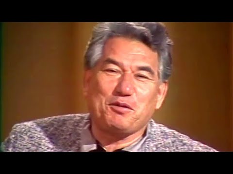 Видео: "Чингиз Айтматов в Концертной студии Останкино". 1987 / XX век