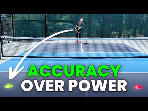 Видео: Хотите улучшить точность бросков пиклбола? Попробуйте эти советы!