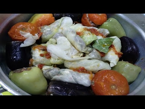 Видео: ԿԱՂԱՄԲՈՎ ԵՎ ԲԱՆՋԱՐԵՂԵՆՈՎ ՀԱՅԿԱԿԱՆ ՏՈԼՄԱ/ՍԱԹԵՆԻԿԻՑ/- Очень Сочная ТОЛМА  в Капусте (голубцы)/SATENIK