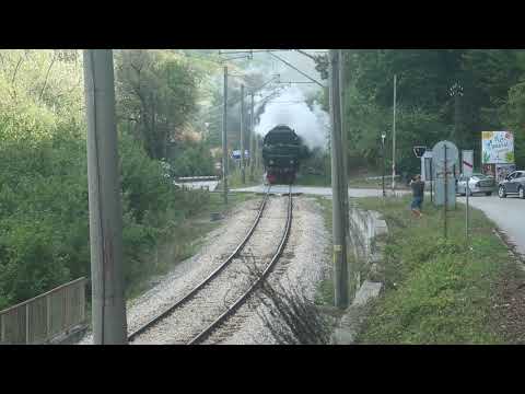 Видео: По маршрута на атракционен влак по случай Деня на независимостта на България теглен от лок. 16.27