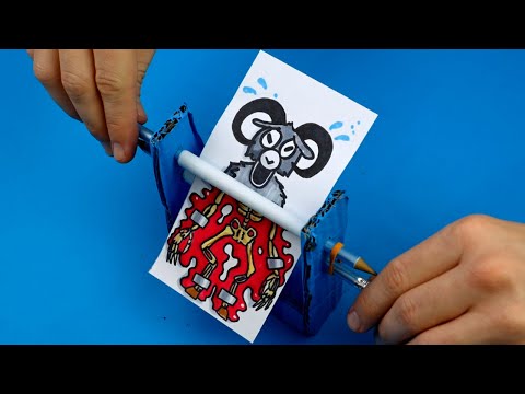 Видео: Я сделал 15 бумажных поделок RAM — Roblox 99 Nights in the Forest DIY Challenge!